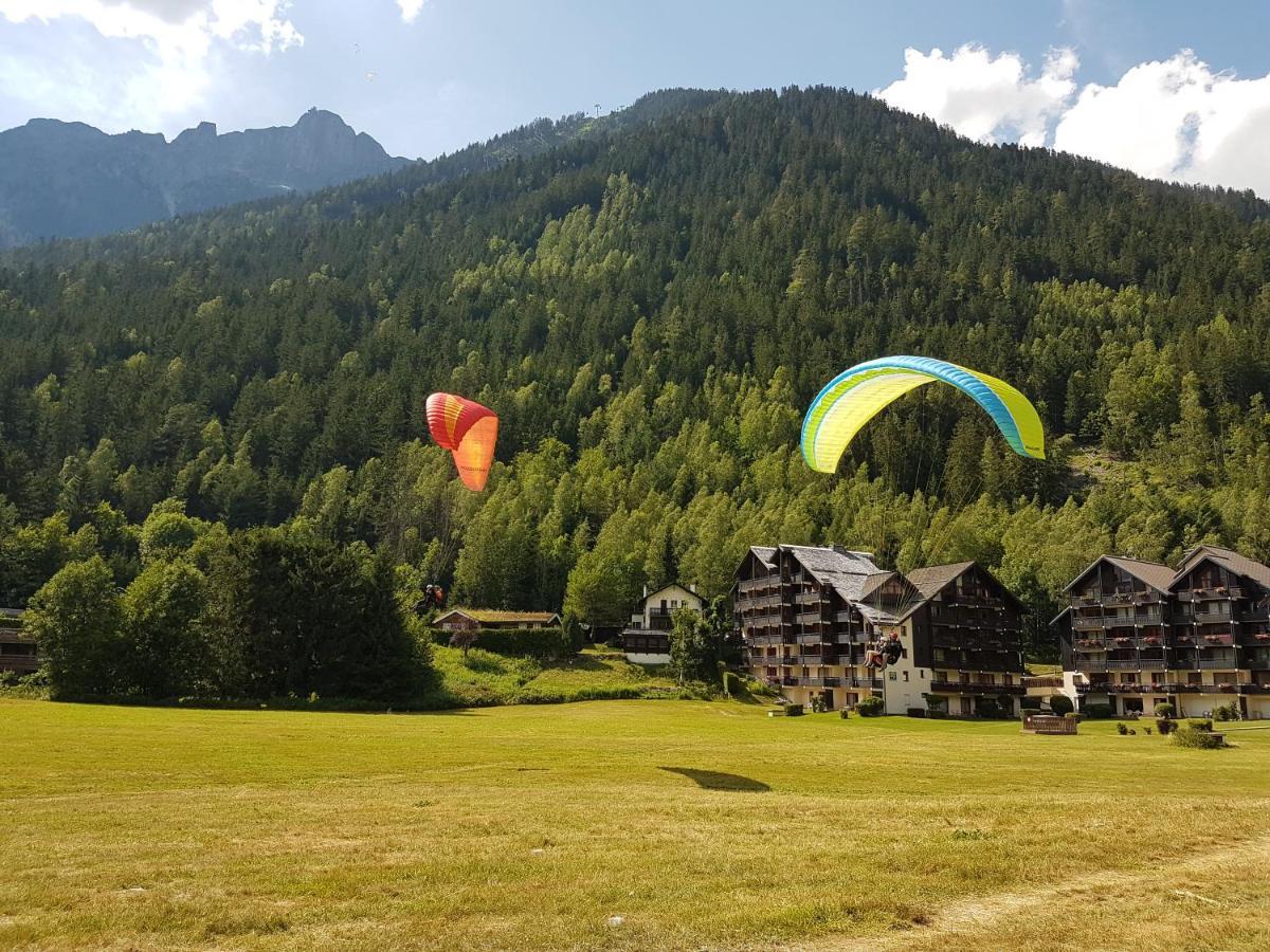 Vue Brevent Sublime En Centre Ville Avec Parking Prive Chamonix Exteriér fotografie