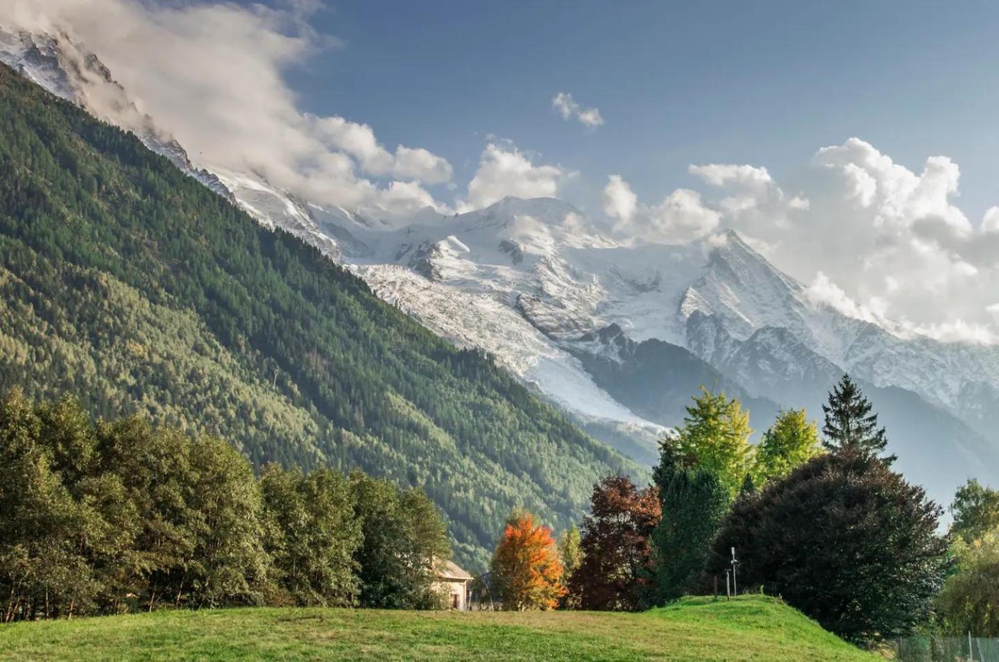 Vue Brevent Sublime En Centre Ville Avec Parking Prive Chamonix Exteriér fotografie